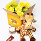 Plush toy giraffe with accessories